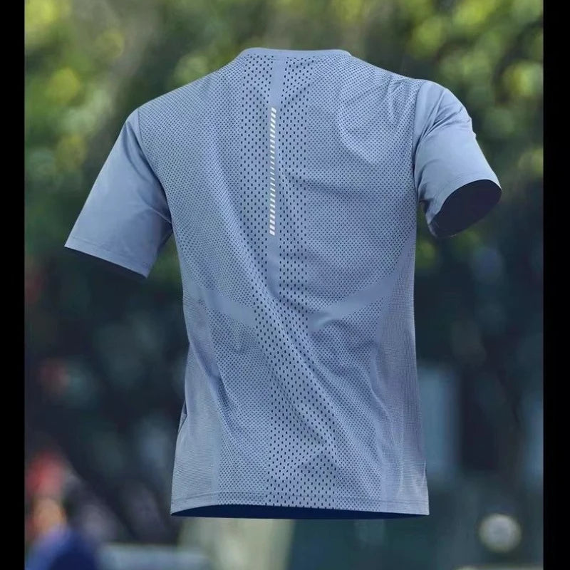 Sports T Shirts for Men's Summer Breathable Mesh Fabric Fitness Quick Drying Tops Ice Silk Moisture Wicking Crew Neck T-Shirt